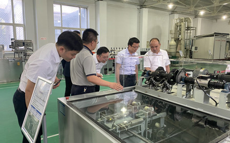 標(biāo)題：國機智能科技有限公司總經(jīng)理助理馮偉一行到呼和浩特分院調(diào)研交流
瀏覽次數(shù)：1141
發(fā)表時間：2024-06-14